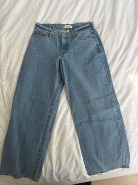 Abercrombie Low Loose curve love Jeans  (29)